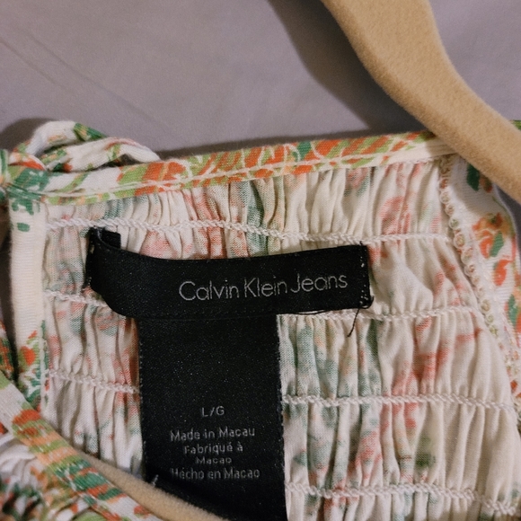 Summer spaghetti strap shirt - Picture 3 of 3